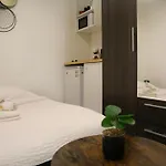 Studio Moderne Hopital Bichat - Paris 18 - 2P